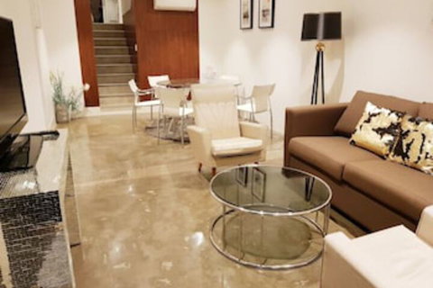 Darling Harbour Modern 2 Bedroom Terrace - Accommodation Kalgoorlie 0