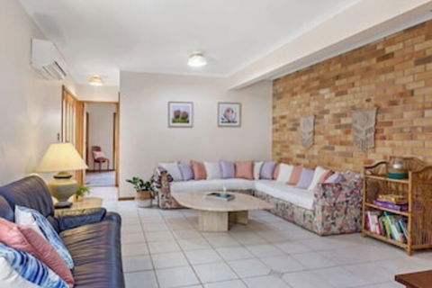 Life's A Beach At Shoal Bay - Accommodation Kalgoorlie 6