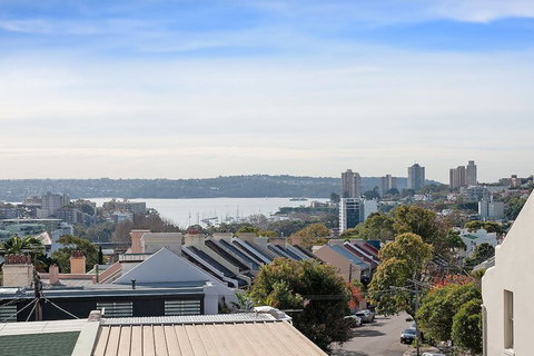 Stunning Sydney Harbour Views - Accommodation Kalgoorlie 6