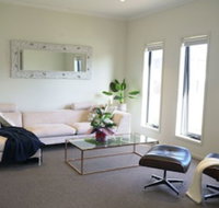 Brand New 4 Bedrooms House - Accommodation Kalgoorlie