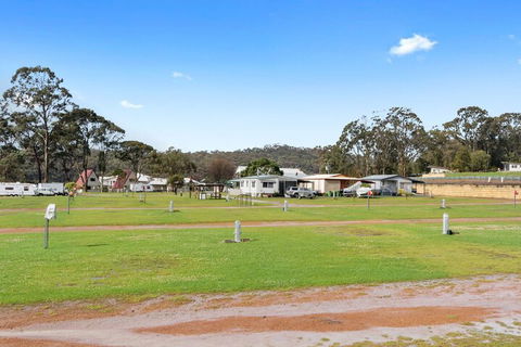 Rest Point Holiday Village - Accommodation Kalgoorlie 2