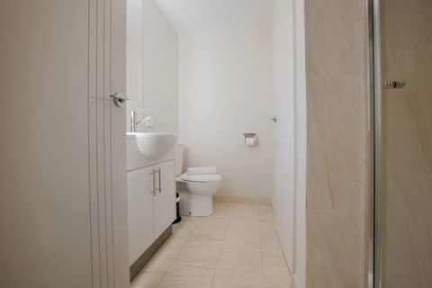 70 Greenbell Doncaster - Accommodation Kalgoorlie 5