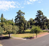 Adelaide CBD Apartment - 3BR 2Bath  Carpark - Accommodation Kalgoorlie