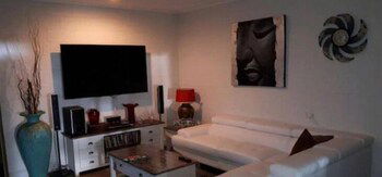 La Casa De Playa - Accommodation Kalgoorlie 4