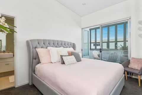 COASTAL CHIC At CASUARINA - Accommodation Kalgoorlie 3