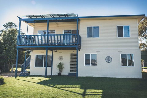 Carrickalinga Seahaven: Coastal Escape 4brm 29 Riverview Drive - Accommodation Kalgoorlie 2