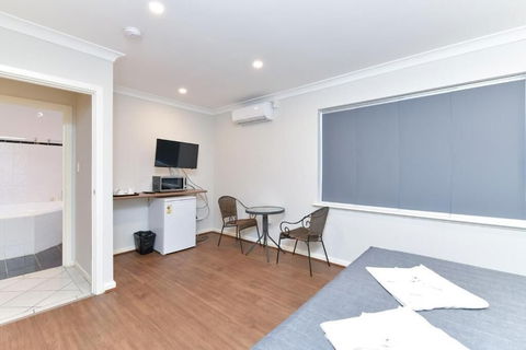 Platinum Motel - Accommodation Kalgoorlie 3