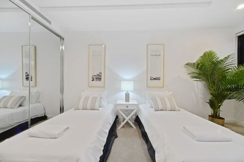 HomeHotel New & Comfort 3 Bedrooms - Accommodation Kalgoorlie 6