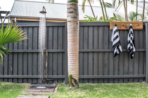 A PERFECT STAY - 3 Salty Sisters - Accommodation Kalgoorlie 3