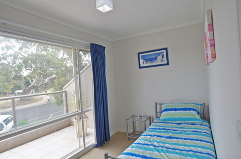 THE Esplanade 4 Free Wifi & Foxtel - Accommodation Kalgoorlie 4