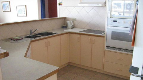 QUAYS 6 - Accommodation Kalgoorlie 4