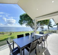 Stunning Waters Penthouse Sandy Point Road 46 - Accommodation Kalgoorlie