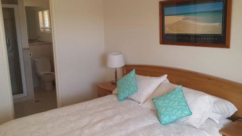 Alexander Drive B & B - Accommodation Kalgoorlie 3