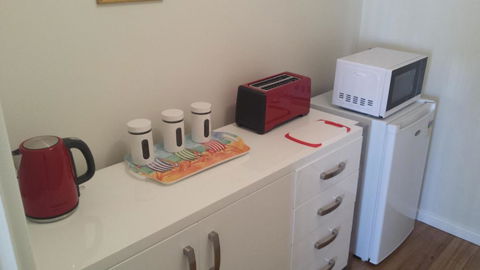 Alexander Drive B & B - Accommodation Kalgoorlie 5