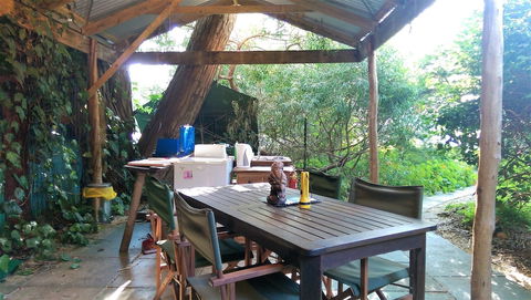 The Black Cockatoo Nannup - Accommodation Kalgoorlie 0