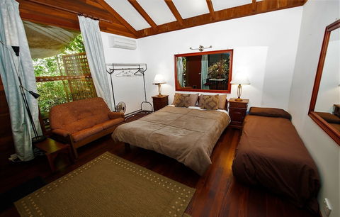 The Black Cockatoo Nannup - Accommodation Kalgoorlie 5