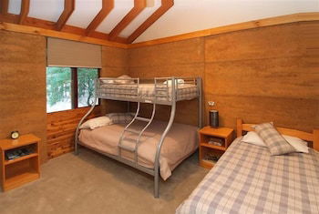 Woodstone Cottages - Accommodation Kalgoorlie 5