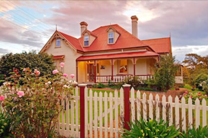 Cairns Bay TAS Accommodation Kalgoorlie