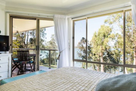 Anne's Waterfront Haven B&B - Accommodation Kalgoorlie 0