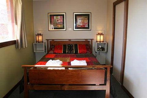 Golden Embers Apartments - Accommodation Kalgoorlie 3