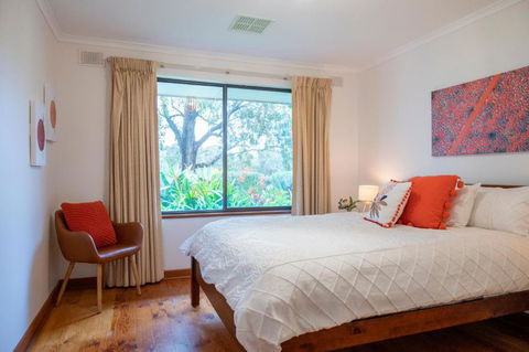 Linger Longer Vineyard Bed & Breakfast - Accommodation Kalgoorlie 1