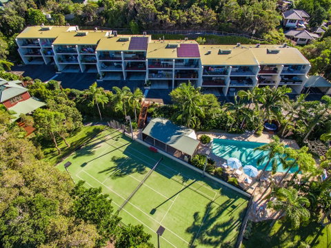 The Oasis Apartments And Treetop Houses - Accommodation Kalgoorlie 0