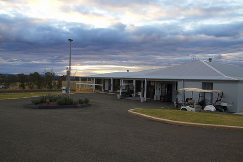 H Boutique Hotel - Accommodation Kalgoorlie 3