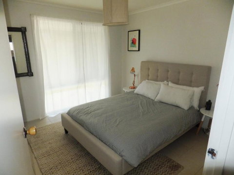 TERRIFIC On TAMARA CRESCENT - Accommodation Kalgoorlie 1