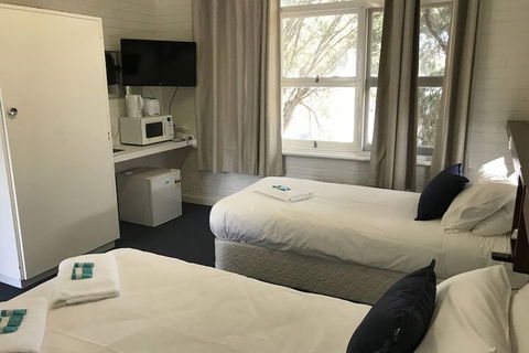 Walpole Hotel Motel - Accommodation Kalgoorlie 5