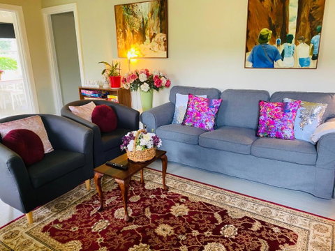 Bush Retreat Farm House - Accommodation Kalgoorlie 2