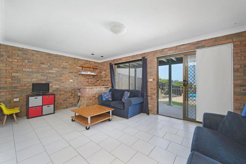 Relax At Lighthouse 4 Lighthouse Road - Accommodation Kalgoorlie 5