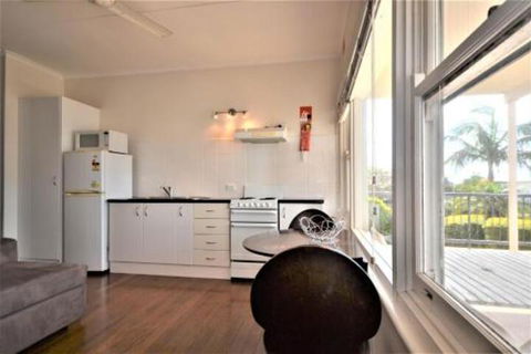 Breakers 2 2 Hill Street - Accommodation Kalgoorlie 6