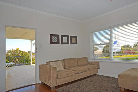 Breakers 1 2 Hill Street - Accommodation Kalgoorlie 4