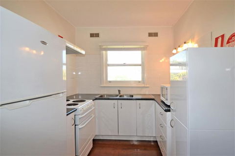 Breakers 6 2 Hill Street - Accommodation Kalgoorlie 6