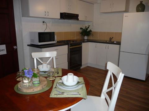 Lakeview On Sycamore - Accommodation Kalgoorlie 5