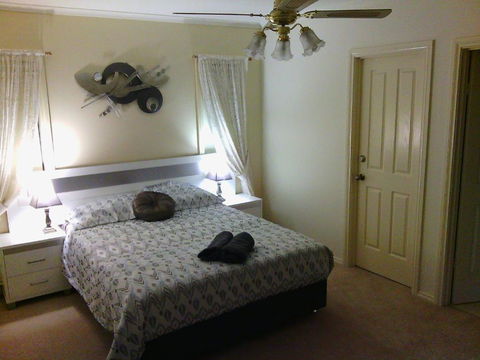 Marina Park View - Accommodation Kalgoorlie 5