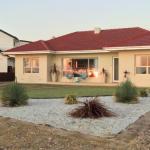 Jewel Of The South Beachfront Holiday Rental - Accommodation Kalgoorlie 0