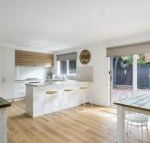 Sand Surf Beach Beautiful Rye Holiday Home - Accommodation Kalgoorlie