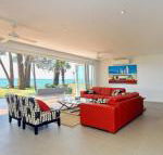 Ebb  Flow at Corlette - Accommodation Kalgoorlie