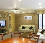 St Trinians 3a - Accommodation Kalgoorlie