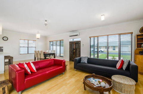 Zaahira House - Accommodation Kalgoorlie 4