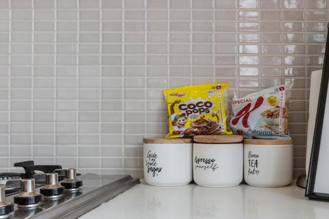 LIGHT AIRY SPACIOUS QUEENS ROAD APARTMENT - Accommodation Kalgoorlie 5