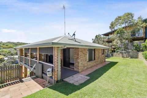 33 George Nothling Drive - Accommodation Kalgoorlie 5