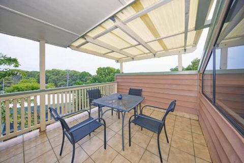 Straddie House - Accommodation Kalgoorlie 3