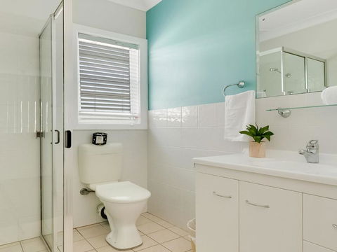 Ocean Blue Apartment Four Apartment On 2nd Level - Accommodation Kalgoorlie 4