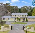 Camelot superbly proportioned  ideally located - Accommodation Kalgoorlie
