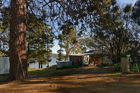 Taylors Bay Cottage - Accommodation Kalgoorlie 0