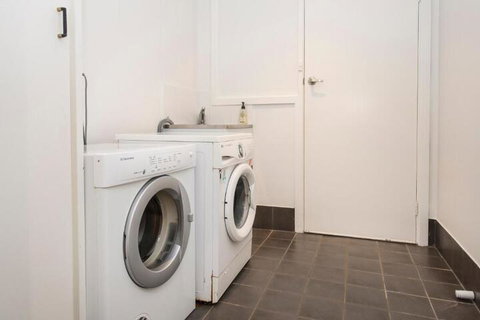 Eagle Bay Beach House - Accommodation Kalgoorlie 7