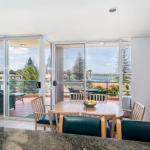 Castillo Del Mar 10 Lake View Roof Terrace With Spa - Accommodation Kalgoorlie 0