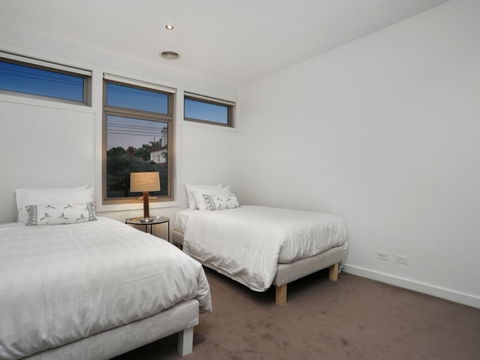 Kew Luxurious Townhouse - Accommodation Kalgoorlie 3